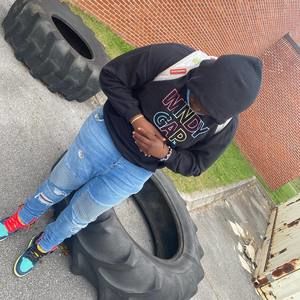 Meet your Posher, Tylan